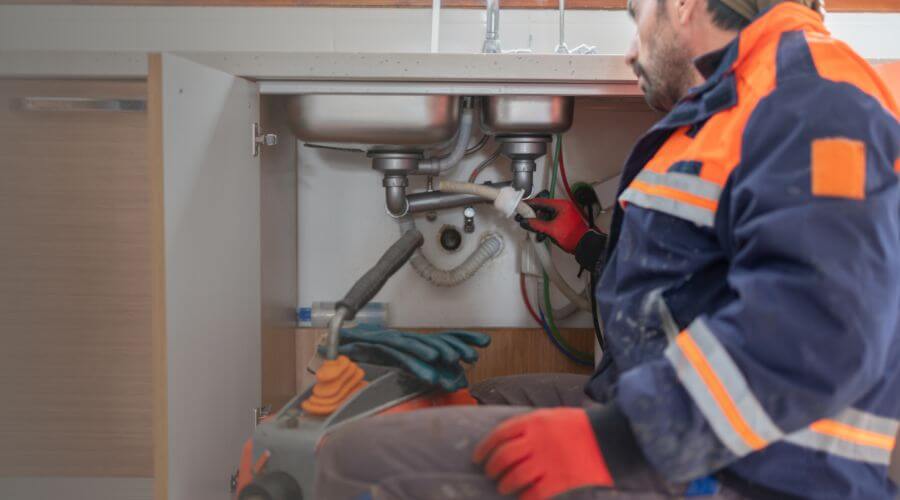 Local tankless water heater installation in Farragut, IA